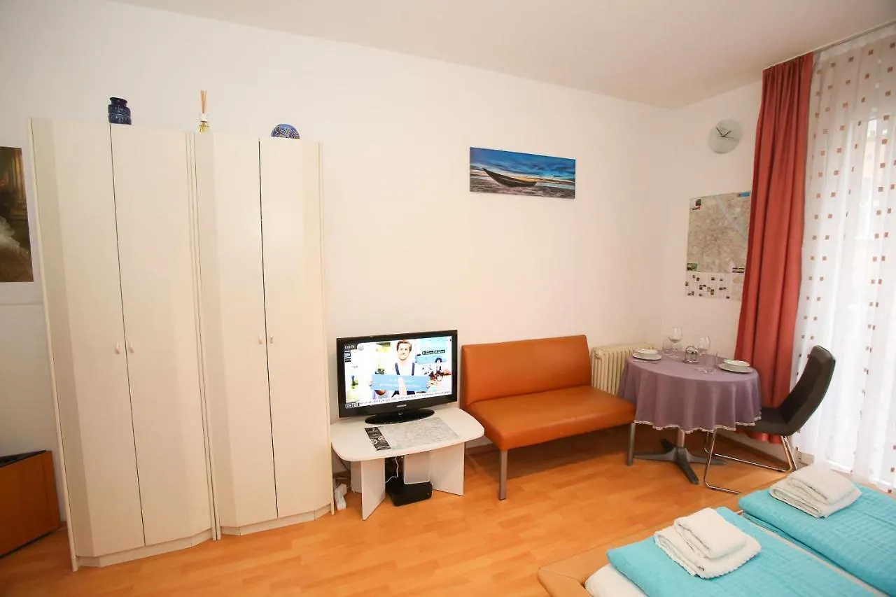 Apartments Rh Wenen 0*,  Oostenrijk